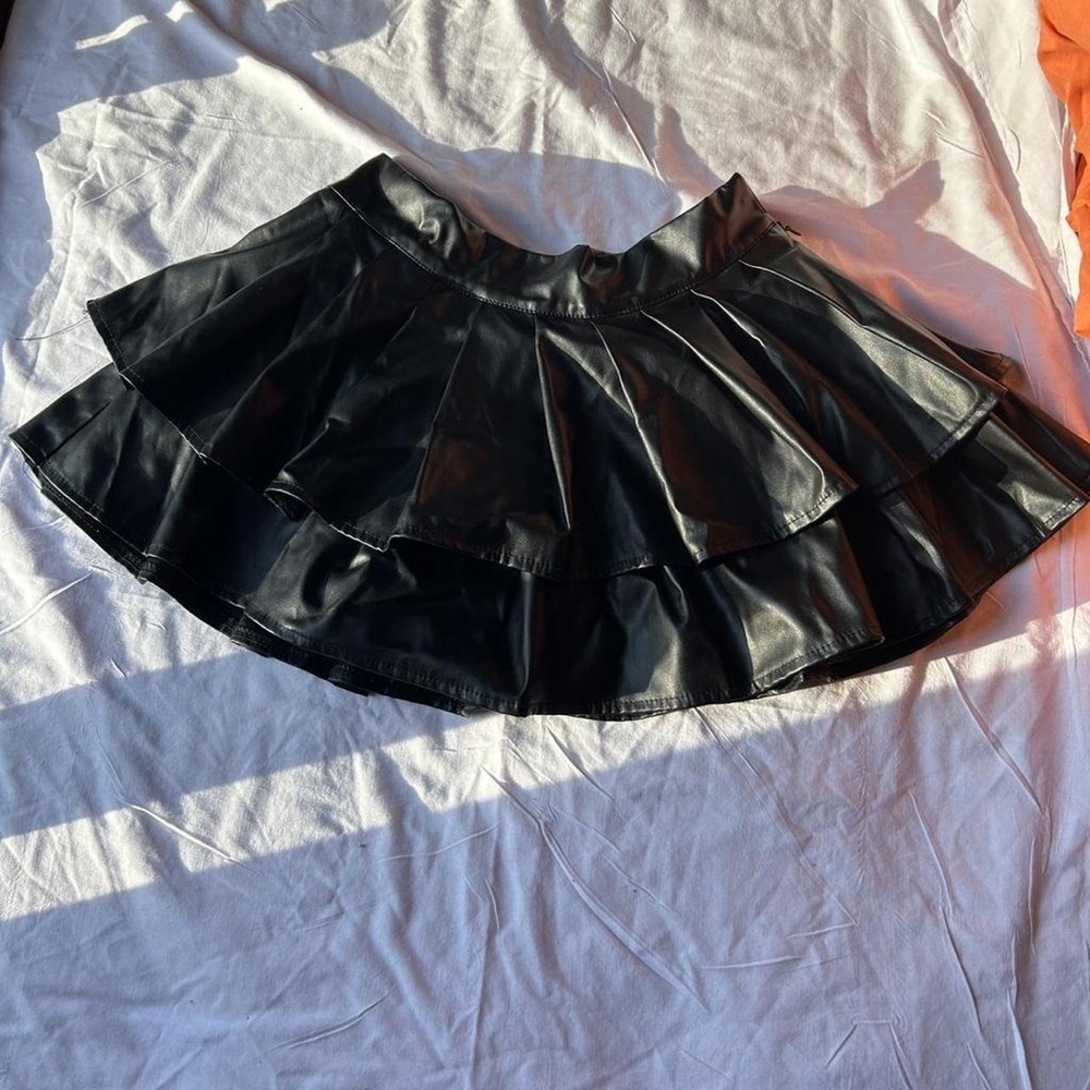 SHEIN Black Tiered Skater Skirt